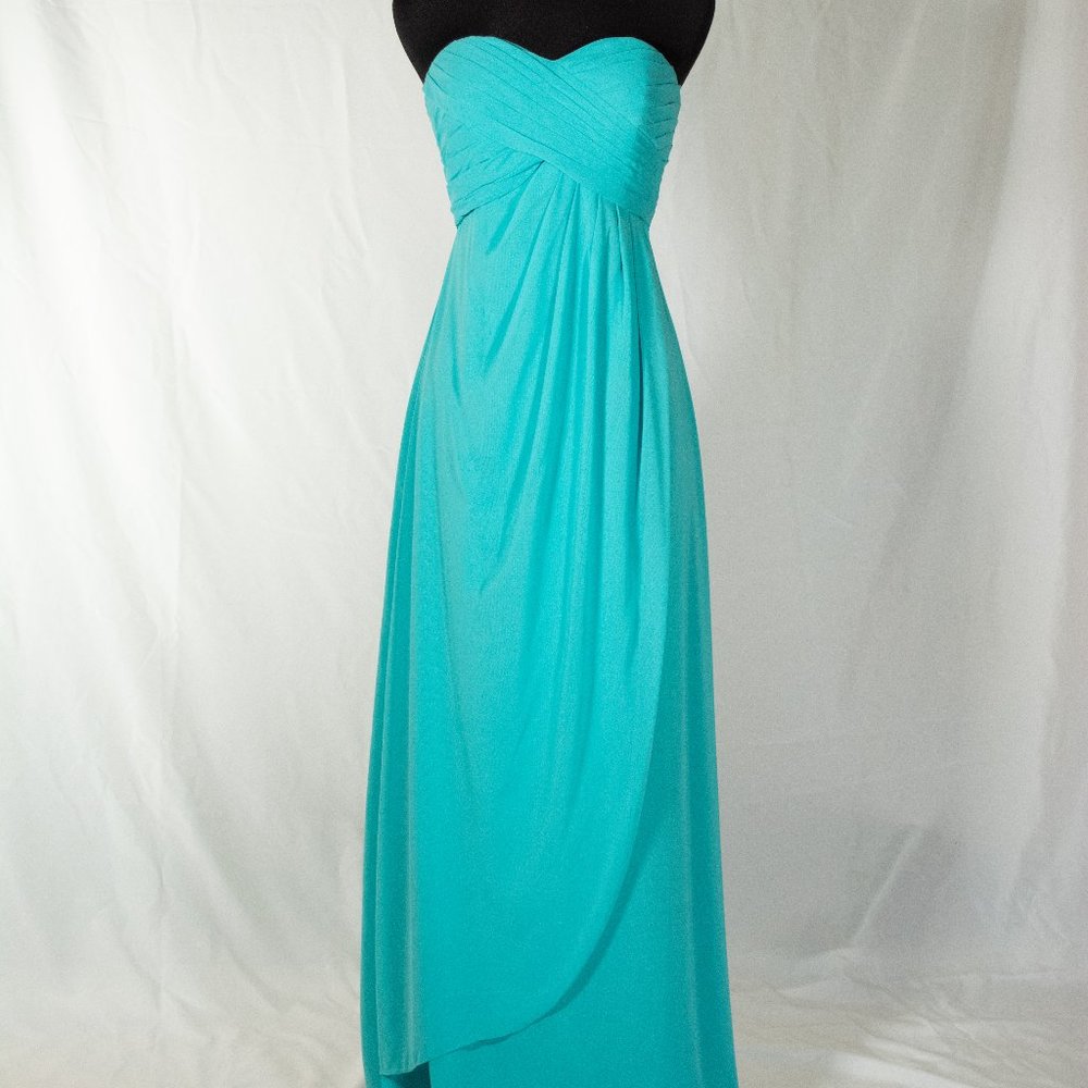 Mori Lee bridesmaid style 642 in Deep Sea